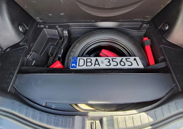 Toyota RAV4 cena 90900 przebieg: 192117, rok produkcji 2017 z Wałbrzych małe 436